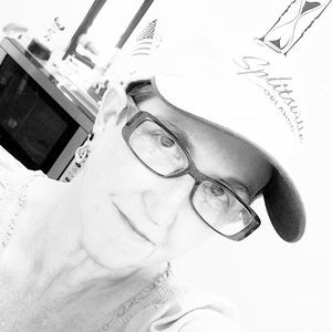 Meet your Posher, Sharon